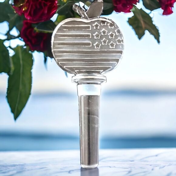 Mikasa Patriotic Crystal Wine Bottle Stopper Apple Stars & Stripes American Flag - Picture 13 of 14